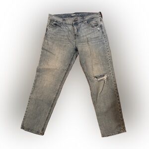 🌺🌺🌺3/$25 Old Navy Women's Light Gray Boyfriend Jeans